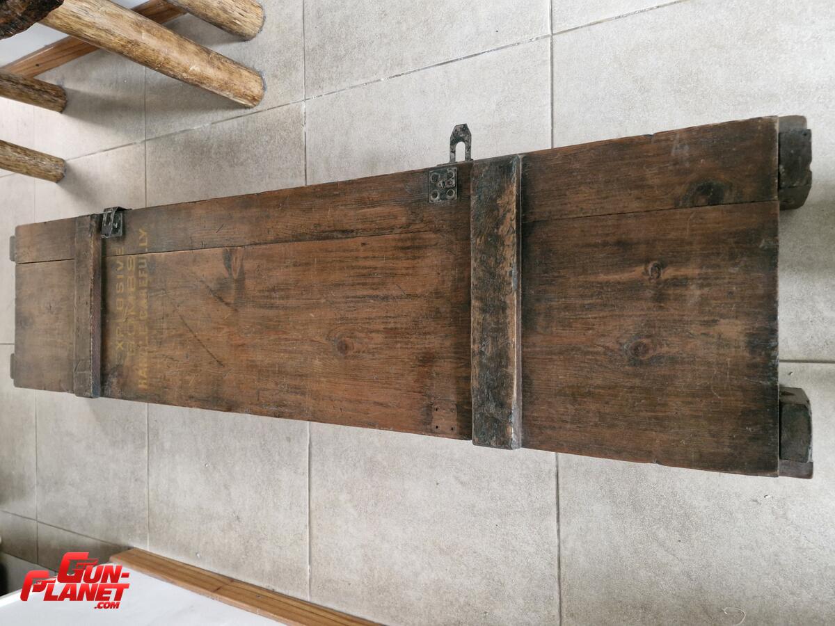 Cajón original de torpedos Bangalore (USA, 1944).