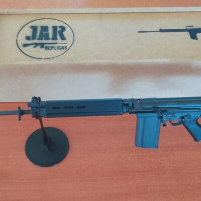 Replica de Fal para.. esc, 1/2 resina