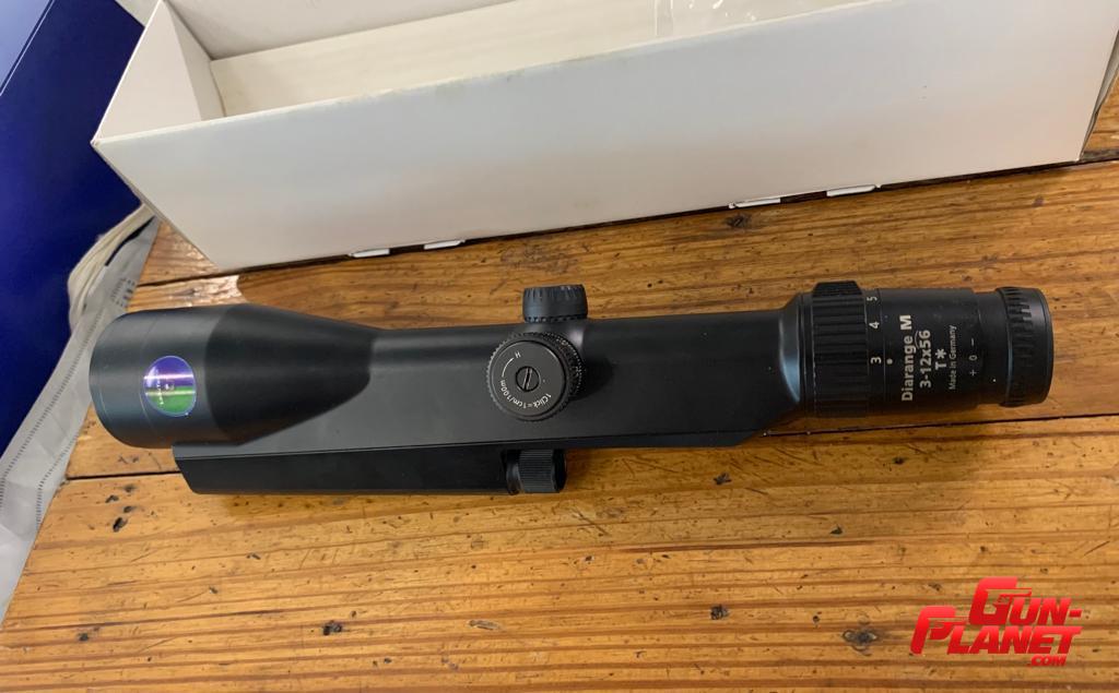 Victory Diarange M 3-12 x 56 T con telémetro incorporado