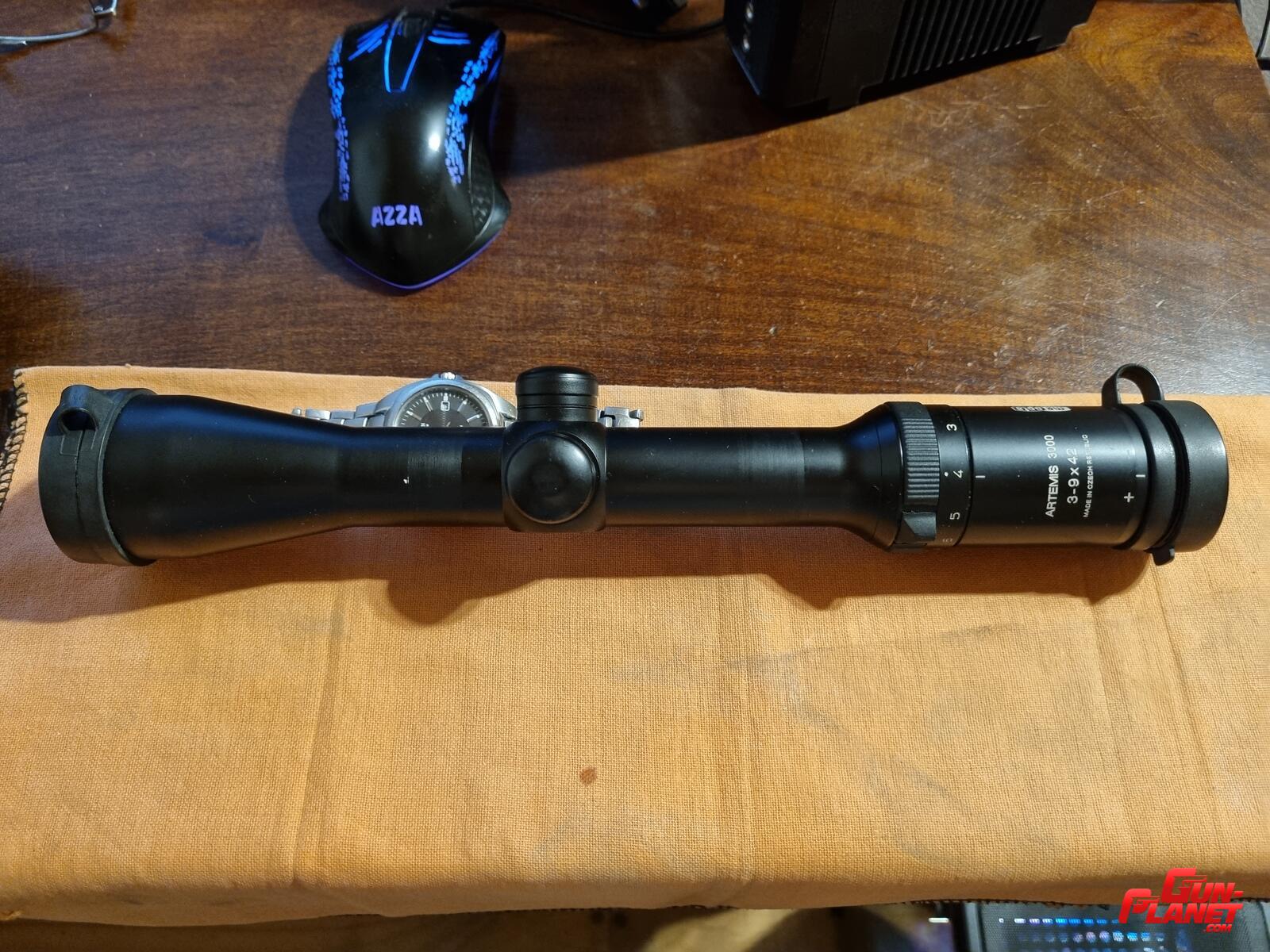 Artemis 3000, 3 a 9 x 42, tubo de acero de 30mm