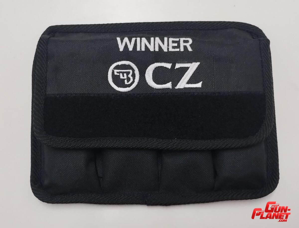 Organizador para cargadores personalizado. - Image 5