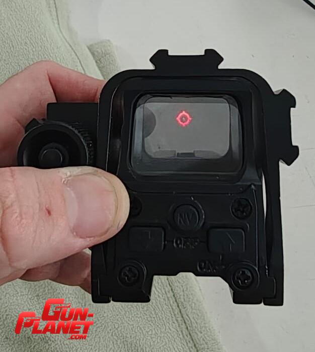 MIRA HOLOGRAFICA COLOR ROJO/VERDE CON PUNTERO LASER LATERAL - Image 5