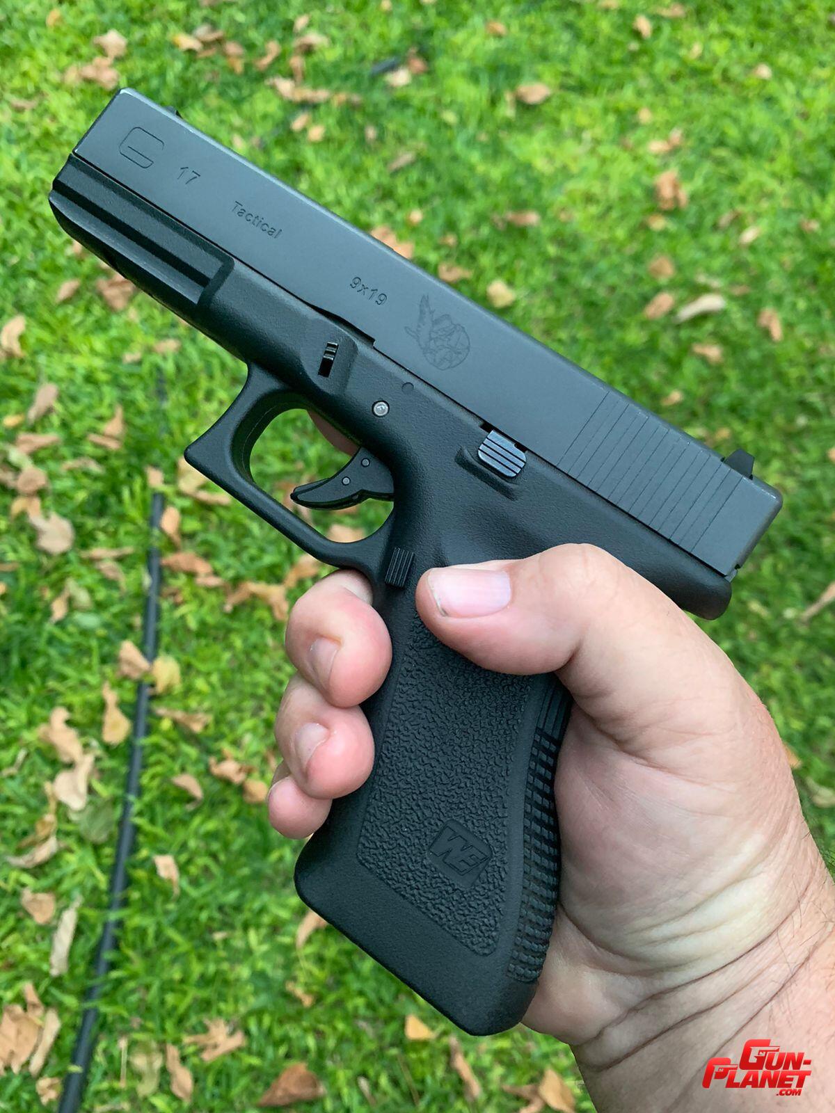 Glock 17 de airsoft cal 6mm