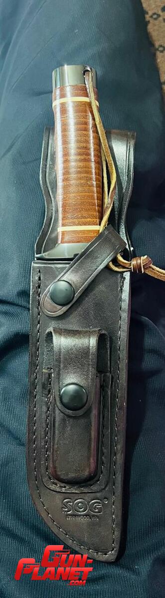 SOG Bowie knife MACG