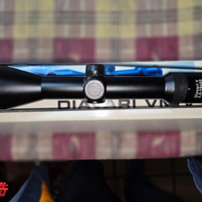 Diavari V de 2.5-10 x 50