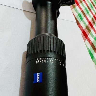 Zeiss conquest V4  4-16x44