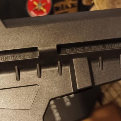 Blades pistol stabilizer