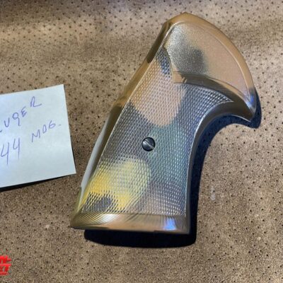 cachas camo para 44 magnum Ruger redhawk