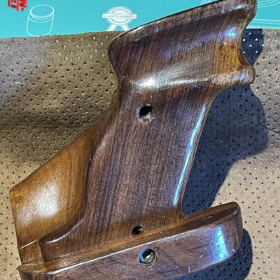 Fundalum cacha anatómica regulable