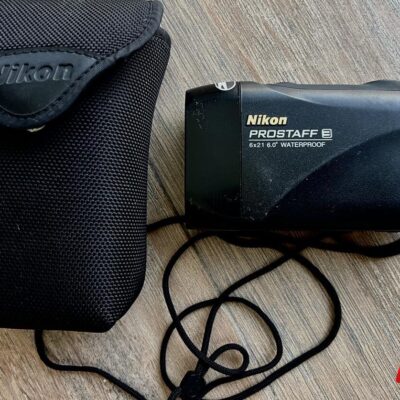 PROSTAFF telémetro láser