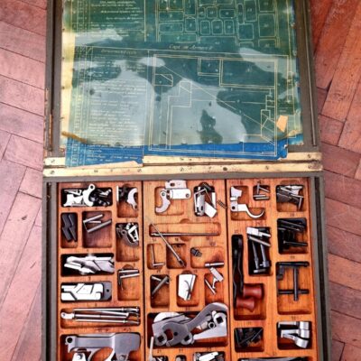 caja de armero original ametralladora