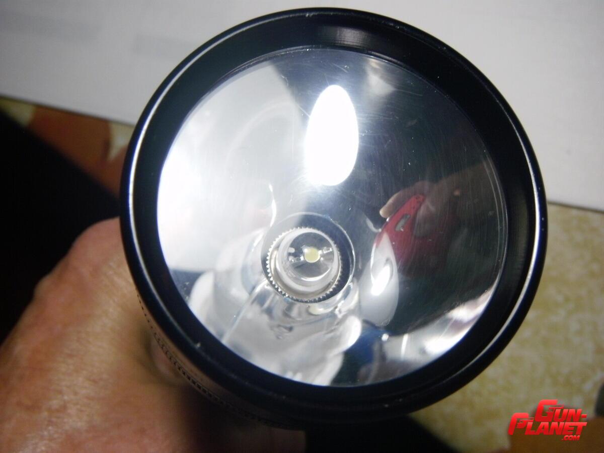 Linterna Maglite con lampara halogena y led - Image 3