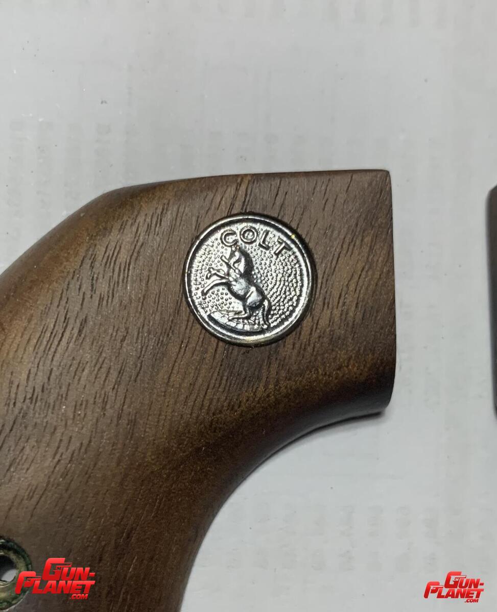 cachas originales para Frontier - Image 3